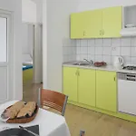 Pet Friendly In * Tinjan