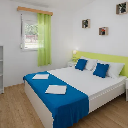 Prázdninový dům Pet Friendly In Tinjan