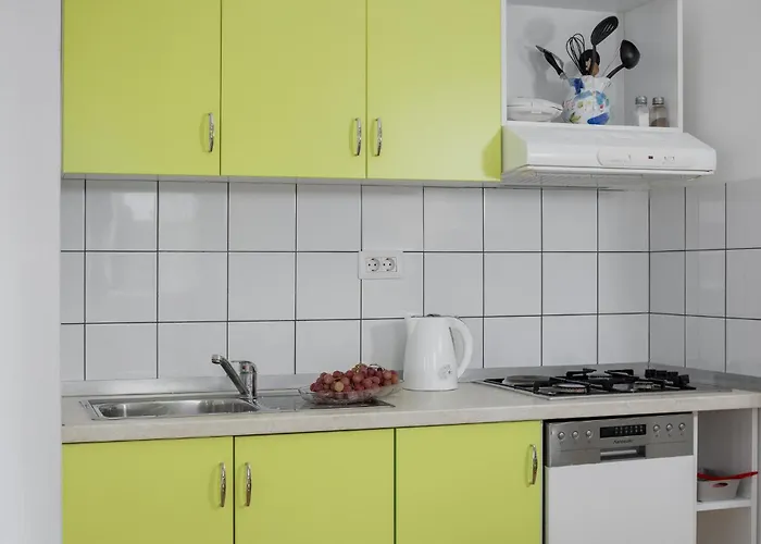 Vikendica Awesome In *